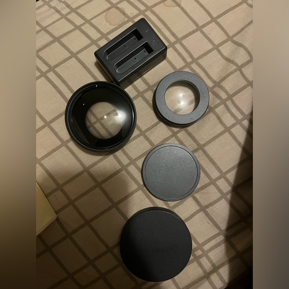 Black digital camera - Picture 6 of 6